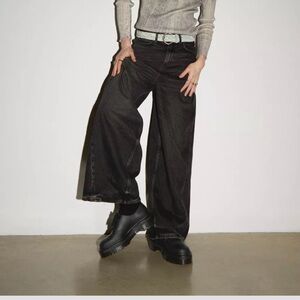 Dr. Martens Vegan 1461 Mono Felix Platform Shoes Size US women 6, US men's  5